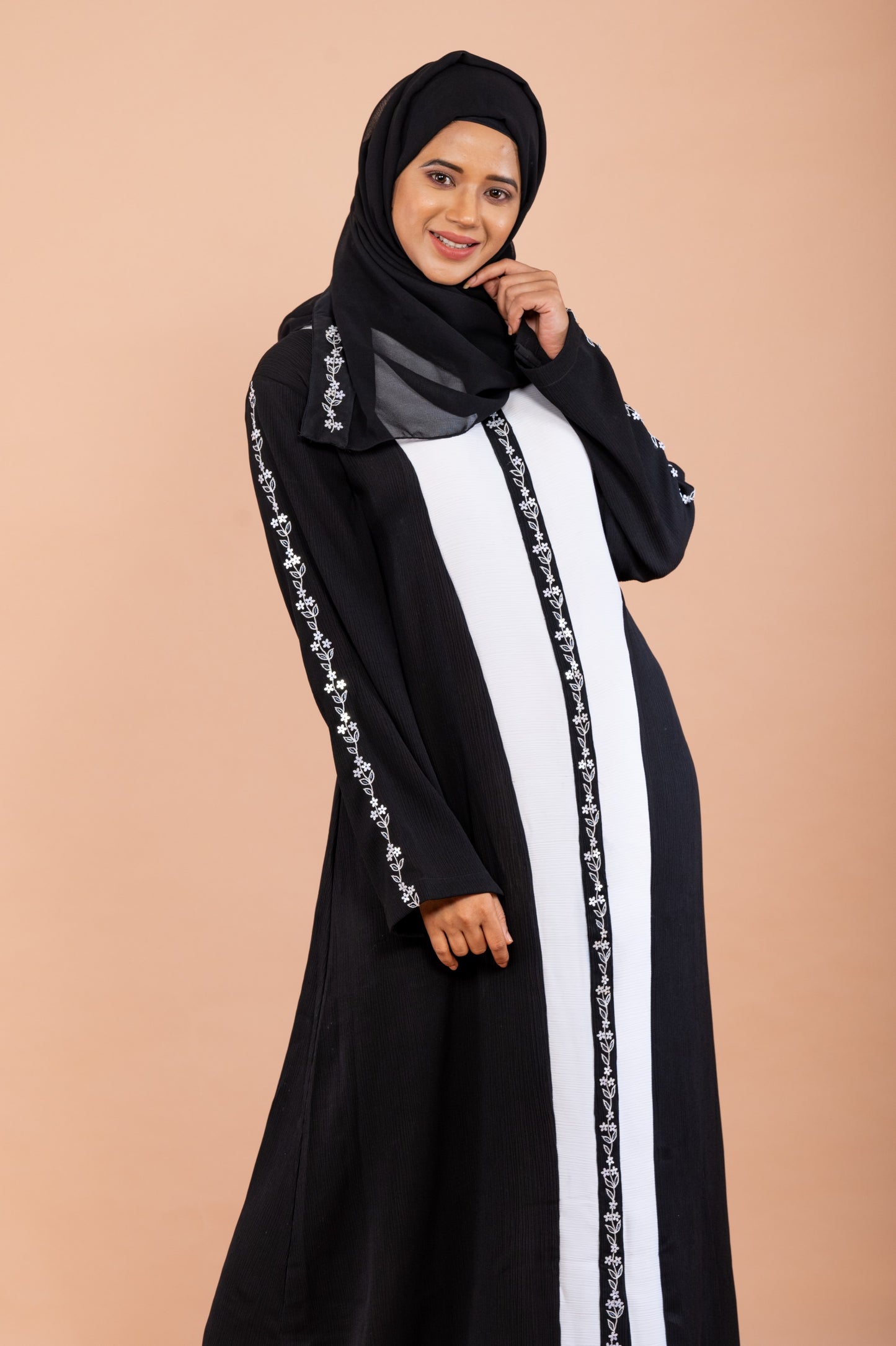 Exquisite Hand-Embroidered Premium Party Wear Abaya