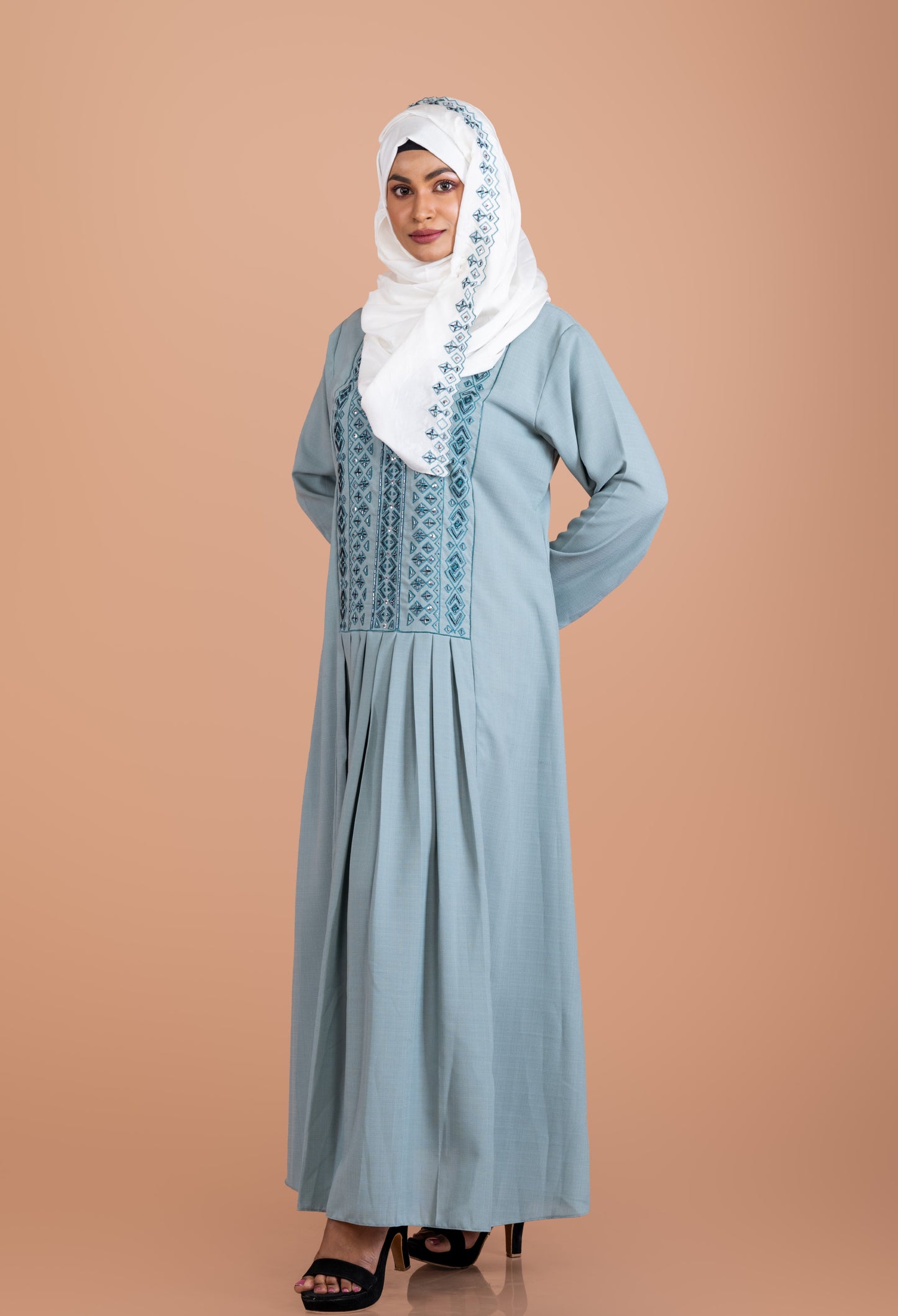 Exquisite Hand-Embroidered Premium Party Wear Abaya