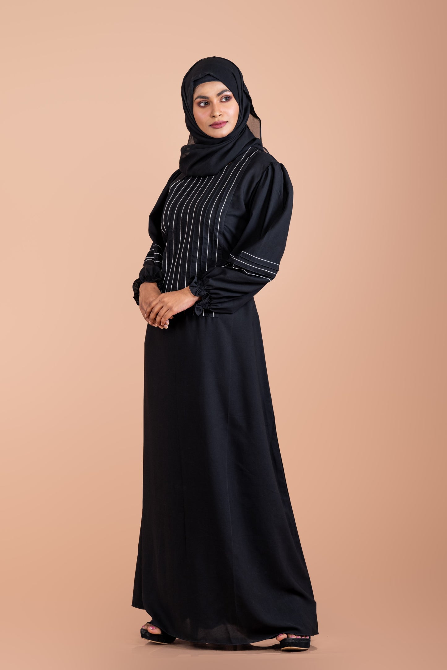 Modest Daily Wear Abaya with Unique Stitching Details