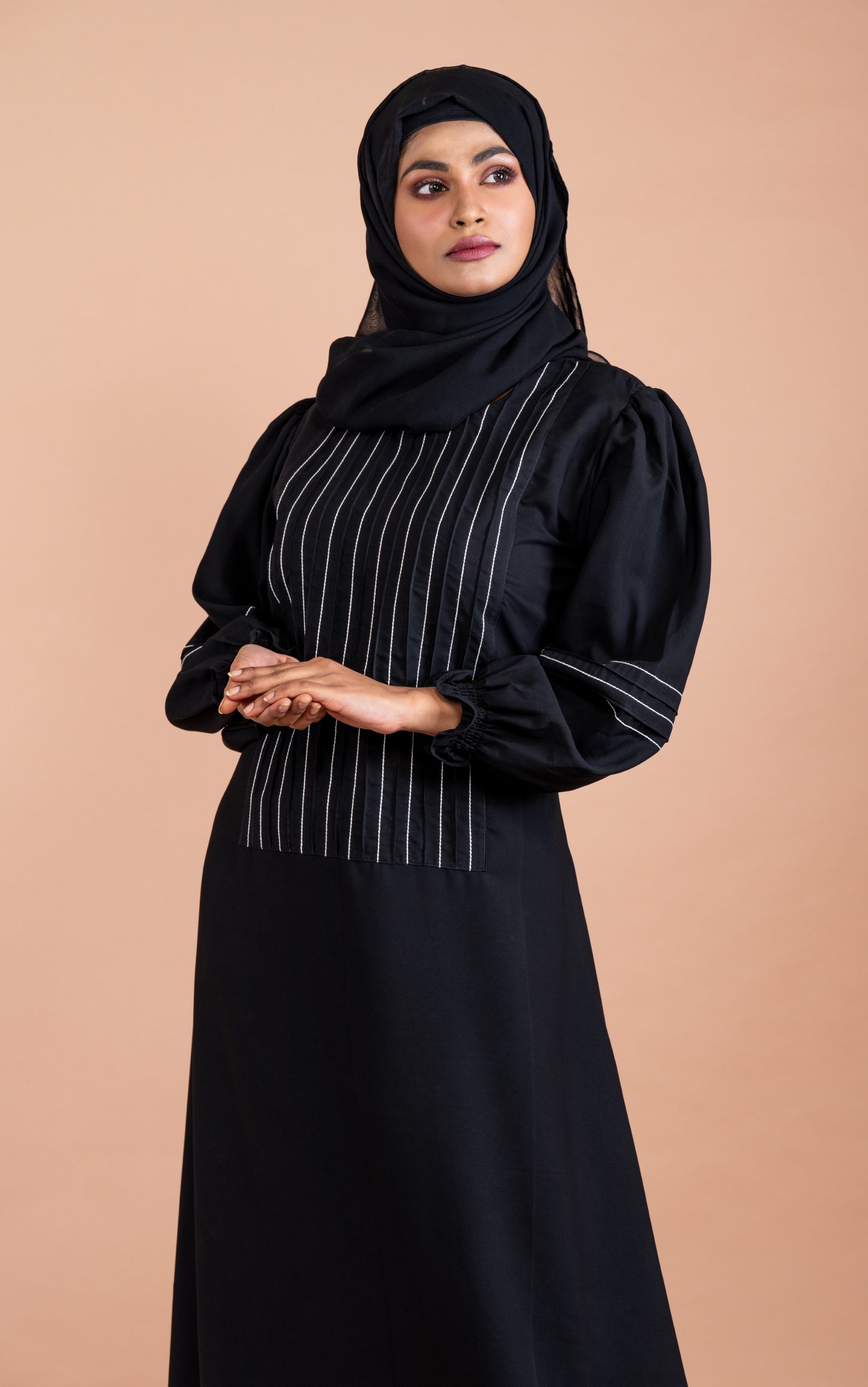 Modest Daily Wear Abaya with Unique Stitching Details