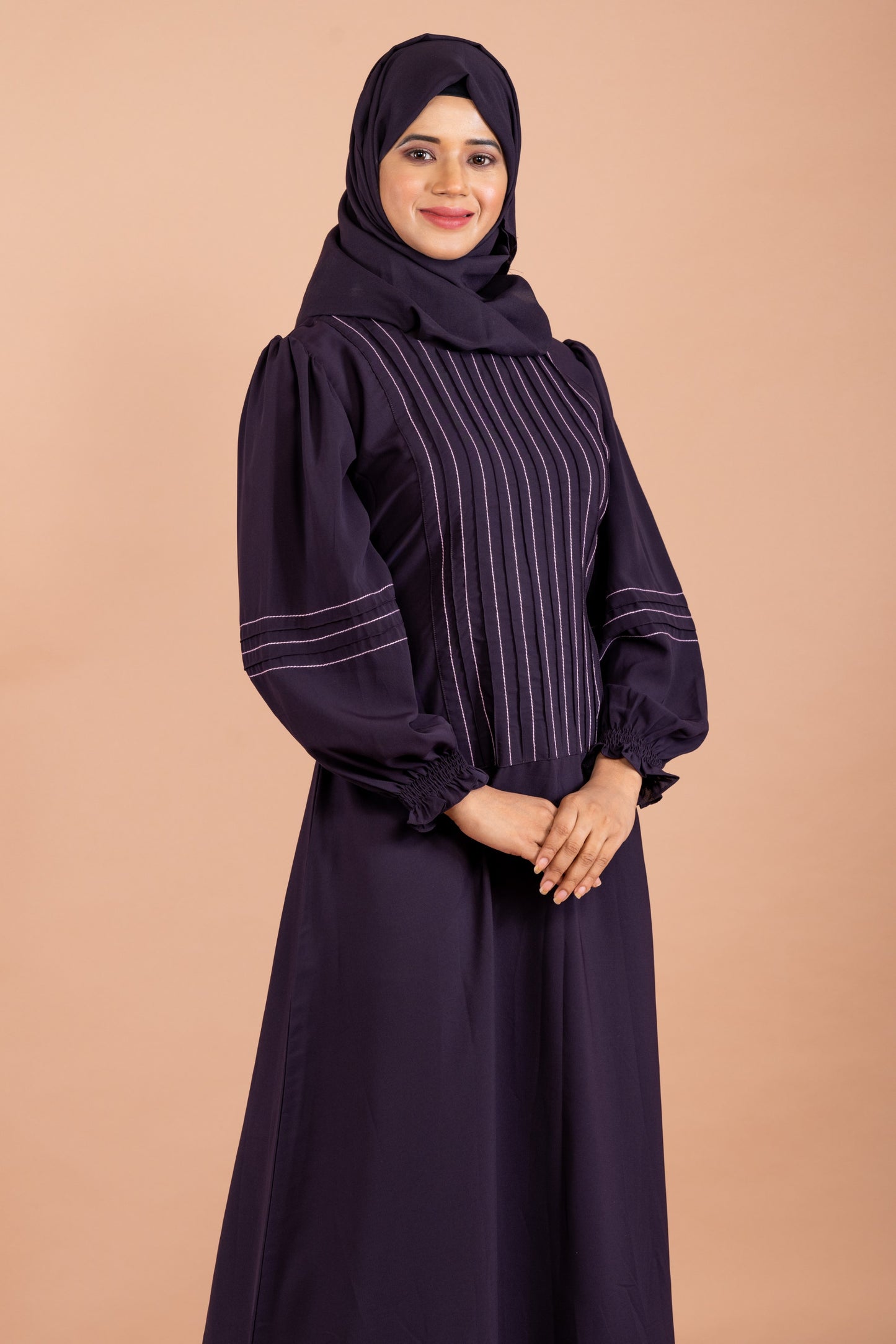 Modest Daily Wear Abaya with Unique Stitching Details